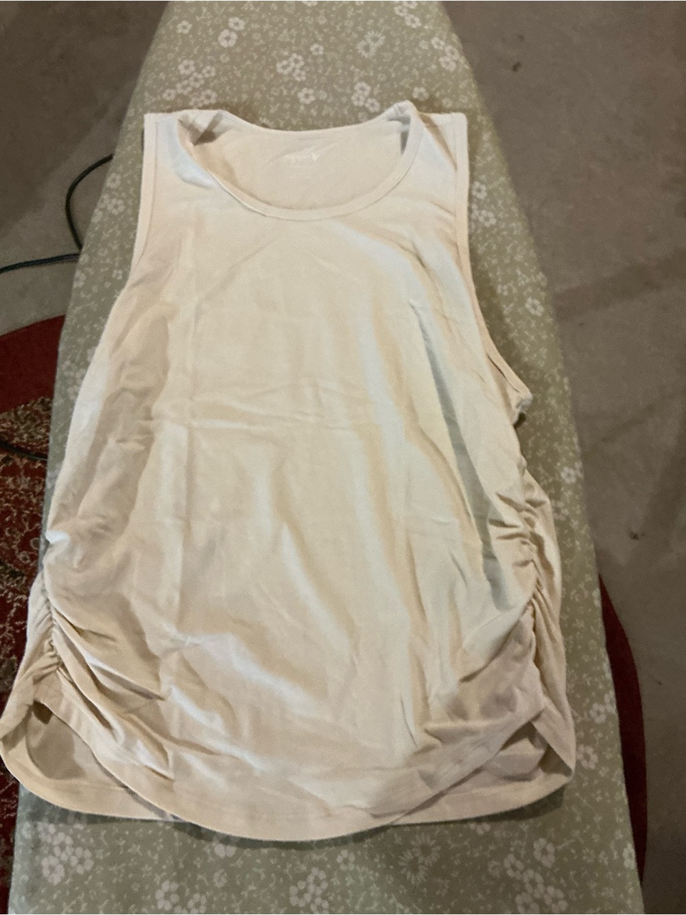 Old Navy Cream / Yellow Sleeveless Ruched Side Tank Top